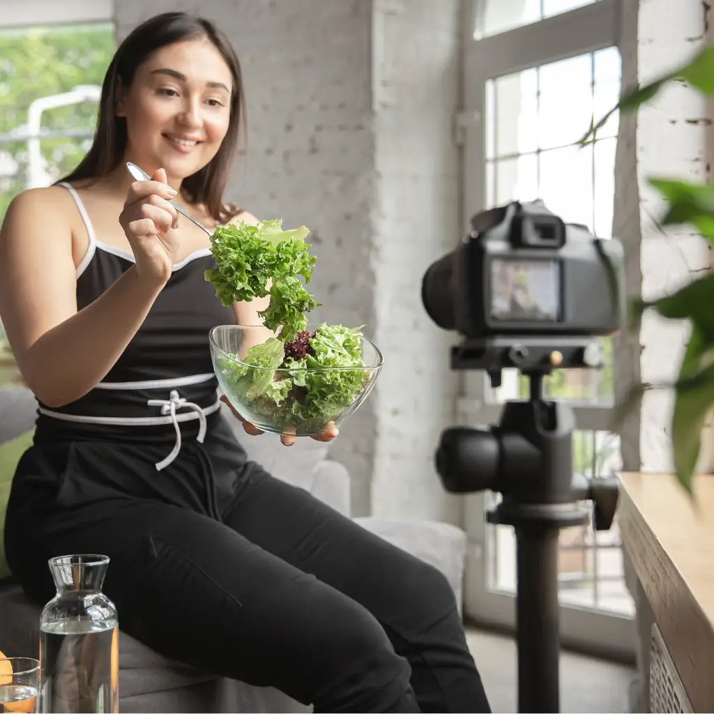 Social Media Fitness Influencer